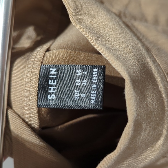 Pleated Skirt - Picture 2 of 3